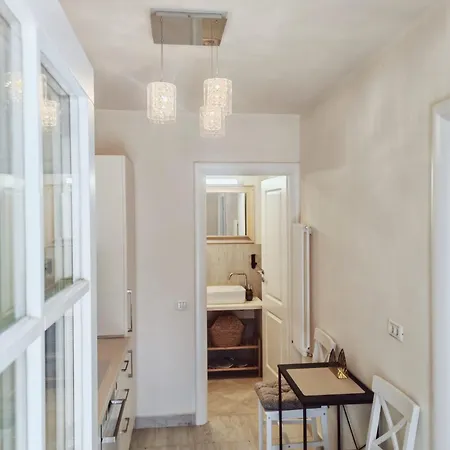 Dannia House Apartamento